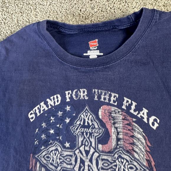 Yankees Stand For The Flag Shirt Mens 2XL Blue Hanes Patriotic Cross Graphic Tee - Picture 5 of 11